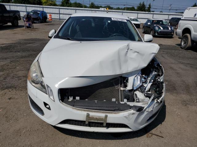 Sedans VOLVO S60 2013 White