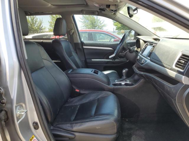  TOYOTA HIGHLANDER 2014 Srebrny