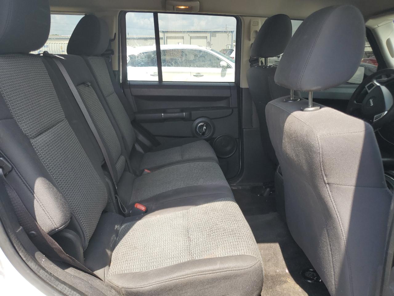 2010 Jeep Commander Sport VIN: 1J4RG4GK3AC113503 Lot: 62321475