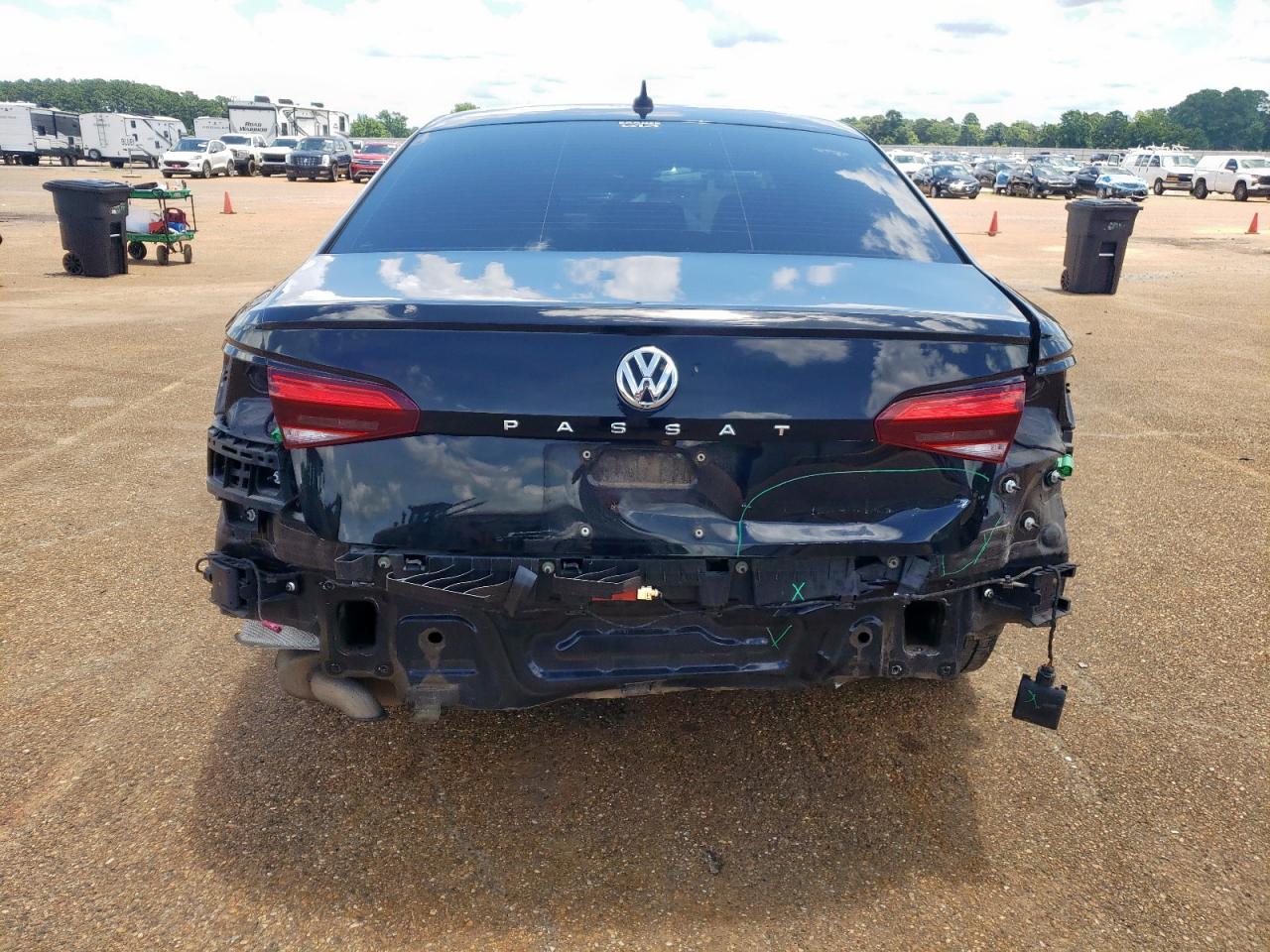 2020 Volkswagen Passat Se VIN: 1VWSA7A35LC024009 Lot: 62684555