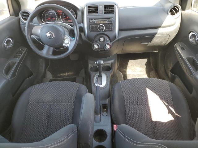 Седаны NISSAN VERSA 2014 Серебристый