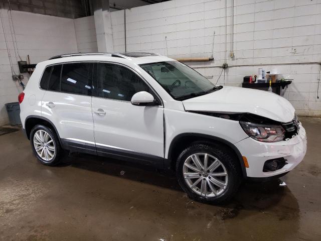  VOLKSWAGEN TIGUAN 2016 Biały