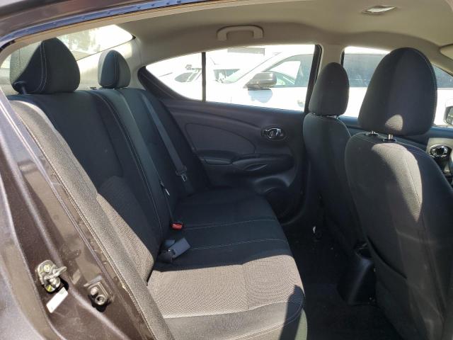 2015 NISSAN VERSA S  