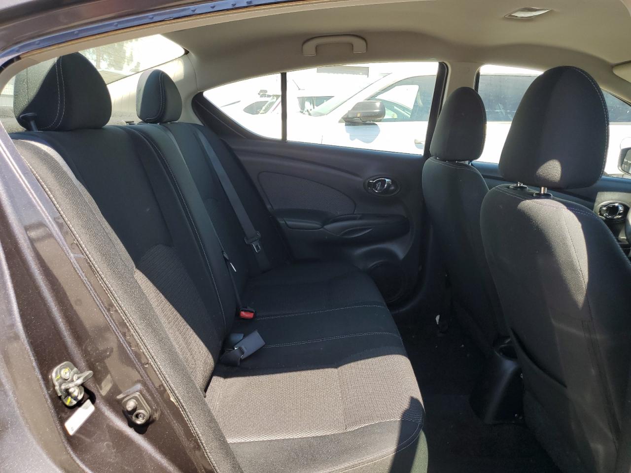 2015 Nissan Versa S VIN: 3N1CN7AP0FL941935 Lot: 63085635