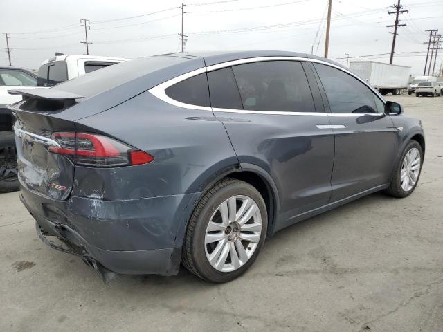 Parquets TESLA MODEL X 2016 Szary