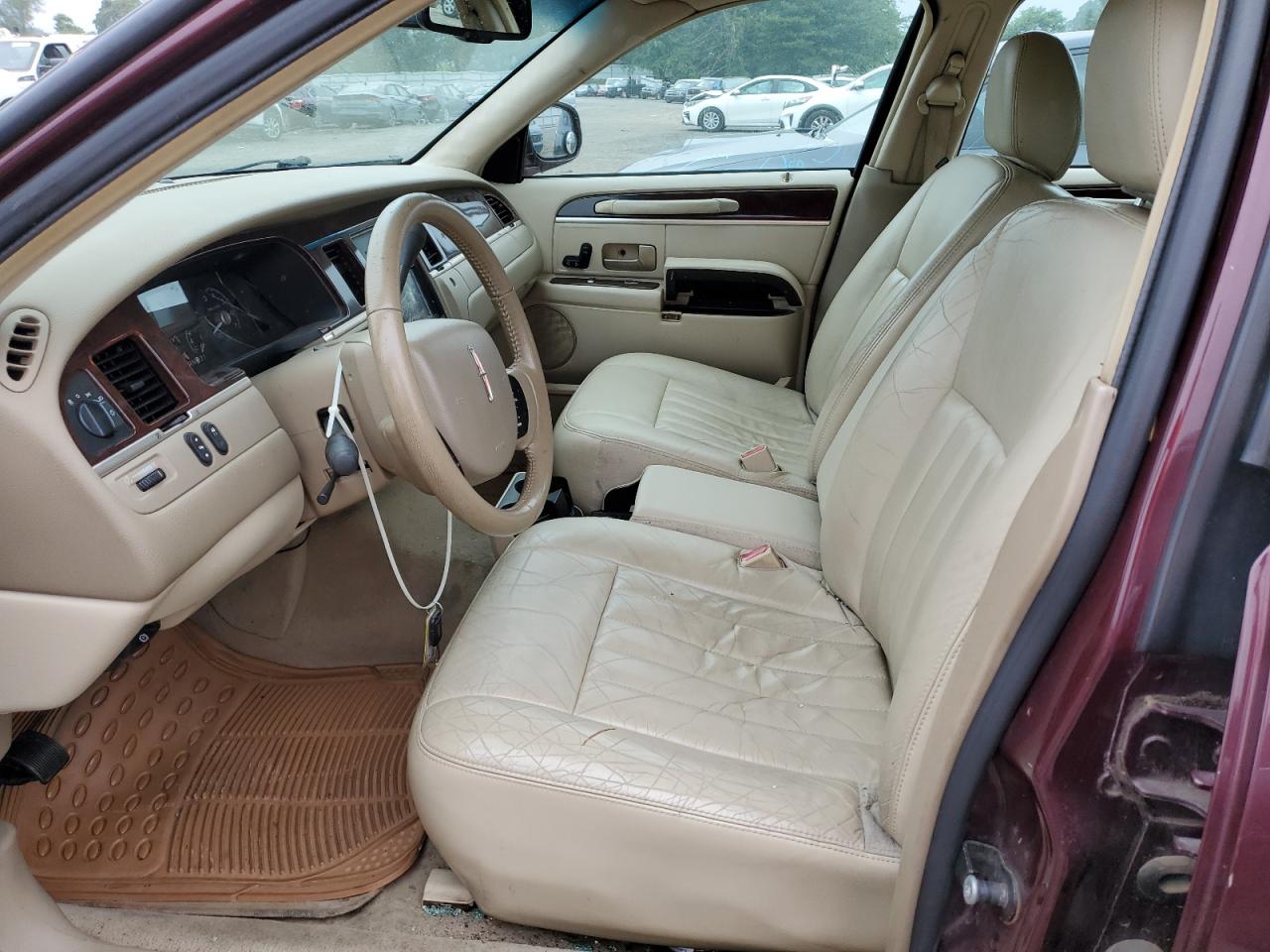 2006 Lincoln Town Car Signature VIN: 1LNHM81W46Y610840 Lot: 61987125
