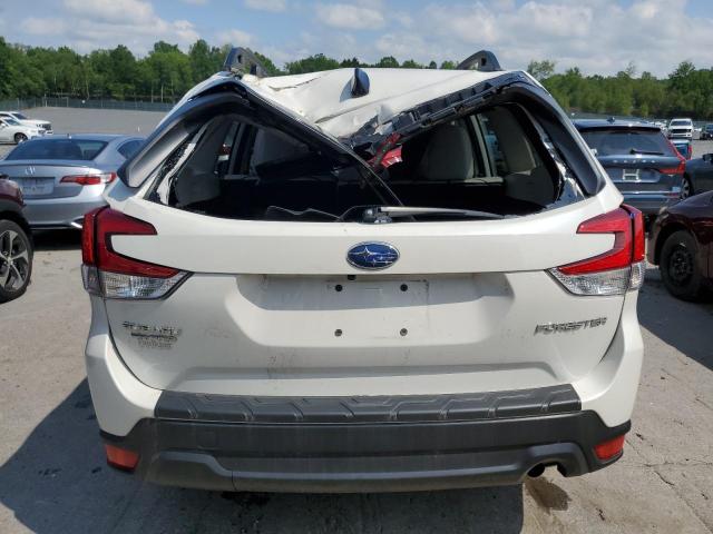  SUBARU FORESTER 2024 Biały