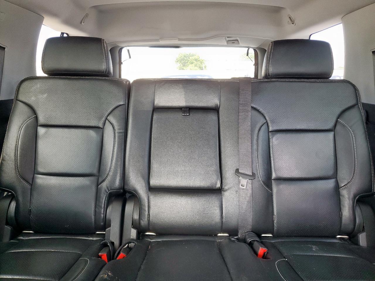 2019 Chevrolet Tahoe C1500 Ls VIN: 1GNSCAKC7KR262651 Lot: 62879275