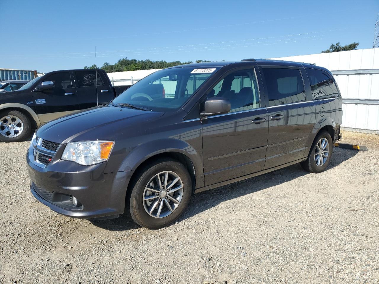 2015 Dodge Grand Caravan Sxt zu verkaufen in Anderson, CA - Side