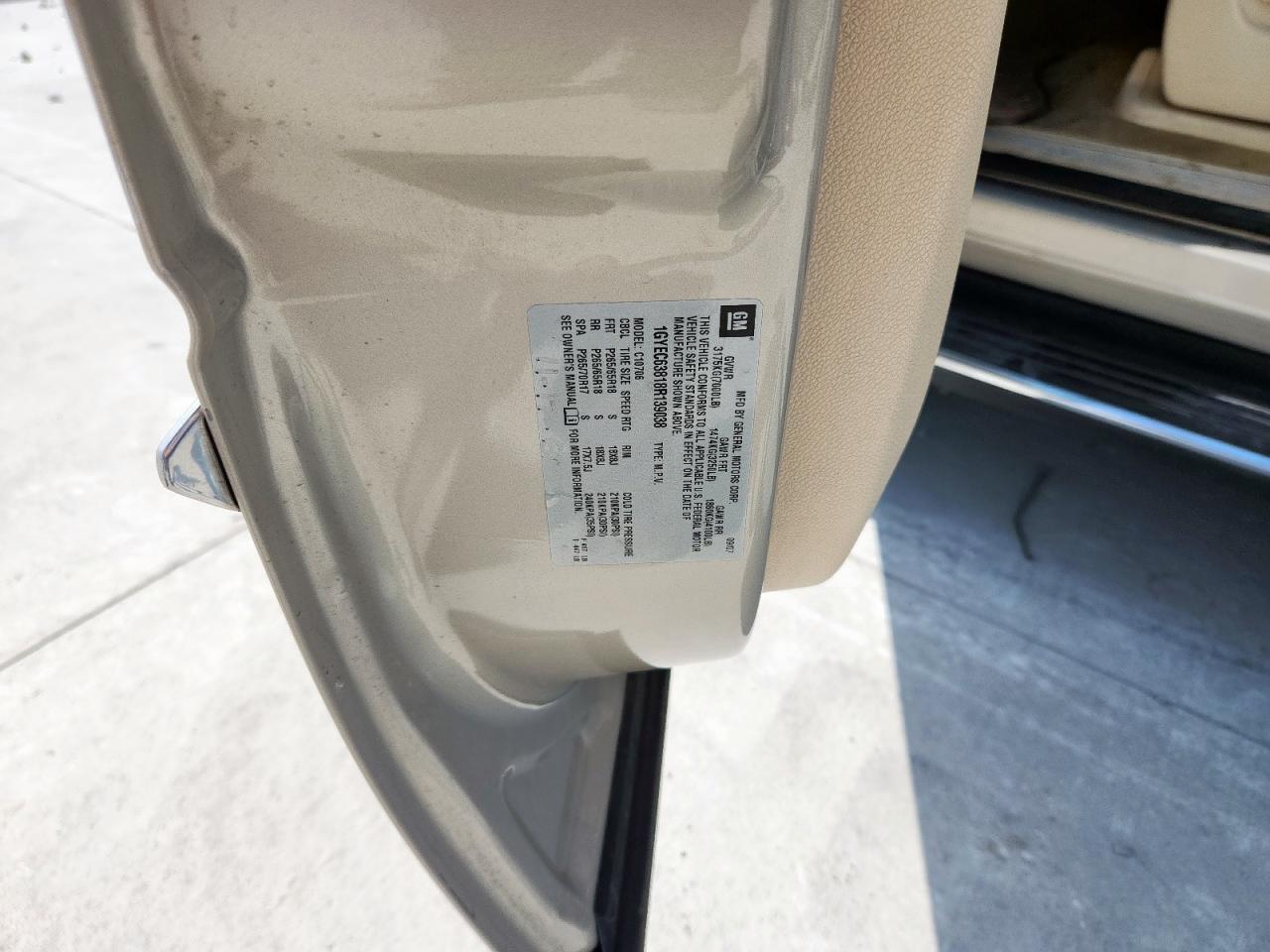 2008 Cadillac Escalade Luxury VIN: 1GYEC63818R139038 Lot: 61863005
