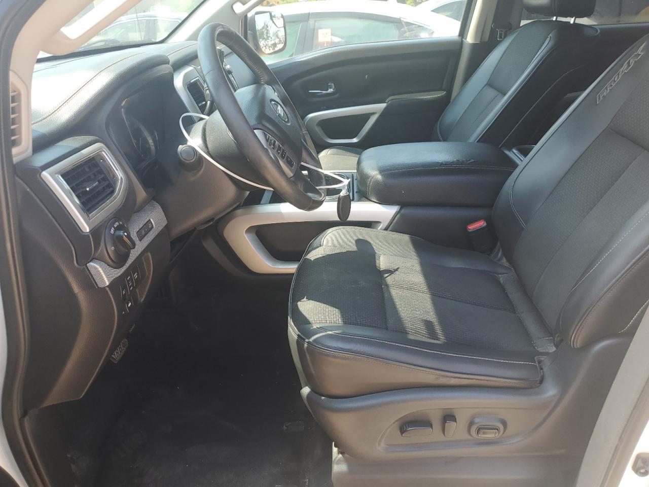 2018 Nissan Titan Sv VIN: 1N6AA1E50JN537772 Lot: 62504975
