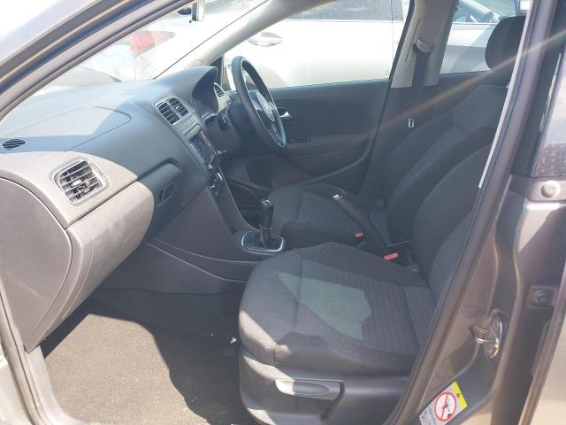 2010 VOLKSWAGEN POLO MODA
