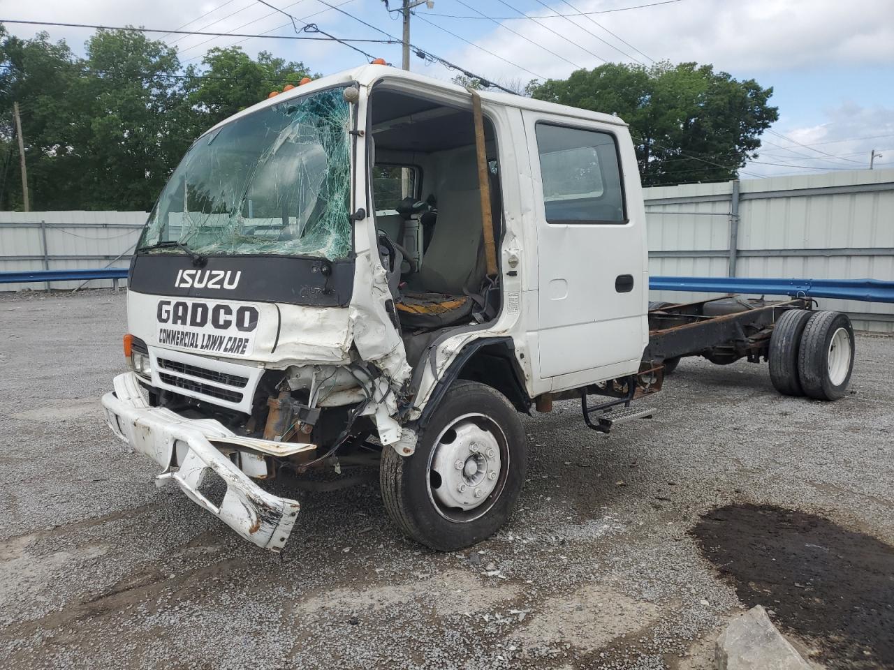 2004 Isuzu Nqr for Sale in Lebanon, TN - Front End