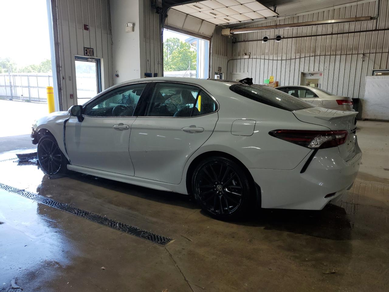 TOYOTA CAMRY 2022 VIN 4T1K61AK7NU001087 photo 2