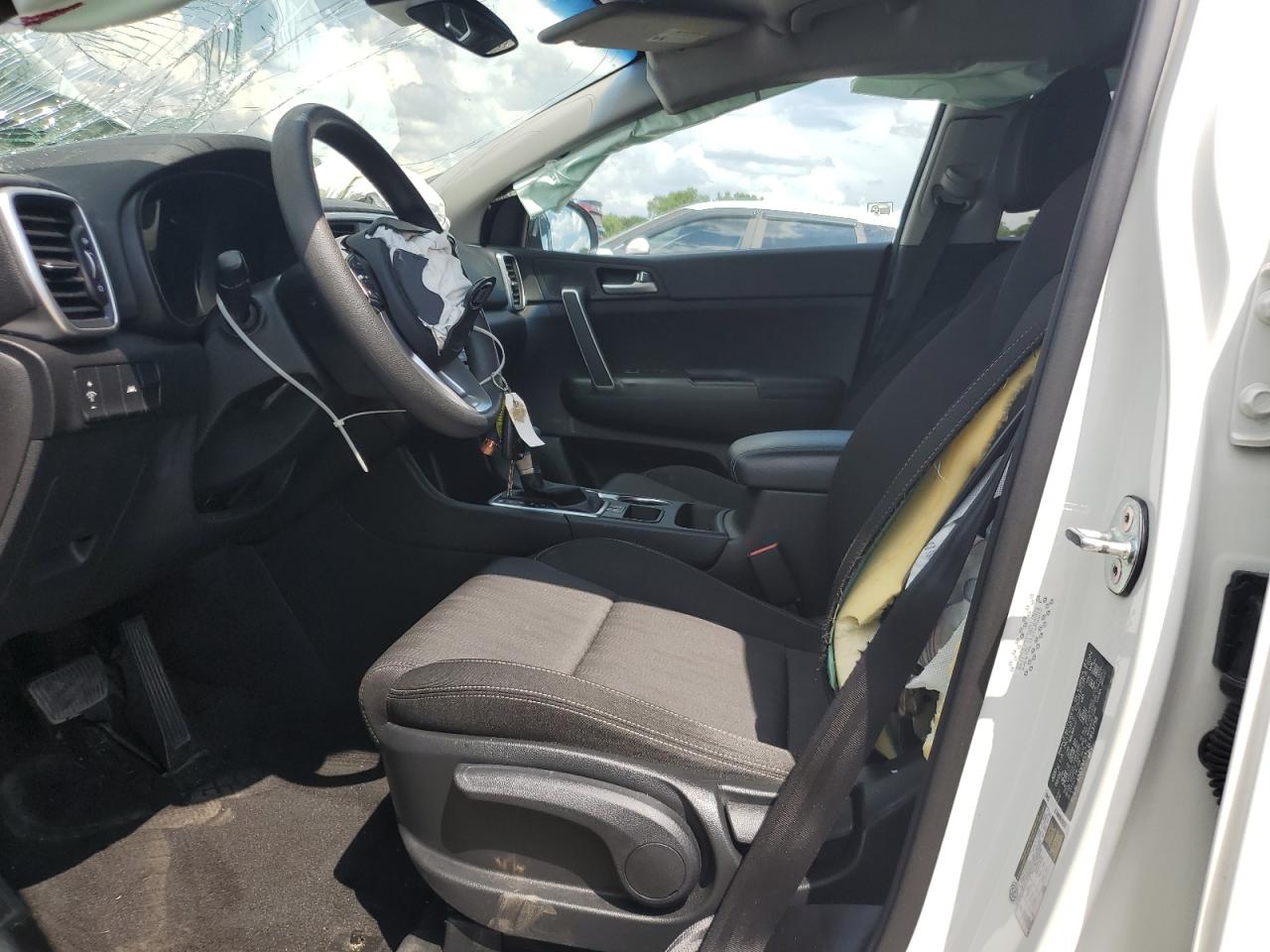 2020 Kia Sportage Lx VIN: KNDPM3AC1L7813758 Lot: 61945075