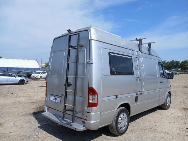 2005 MERCEDES BENZ SPRINTER 3