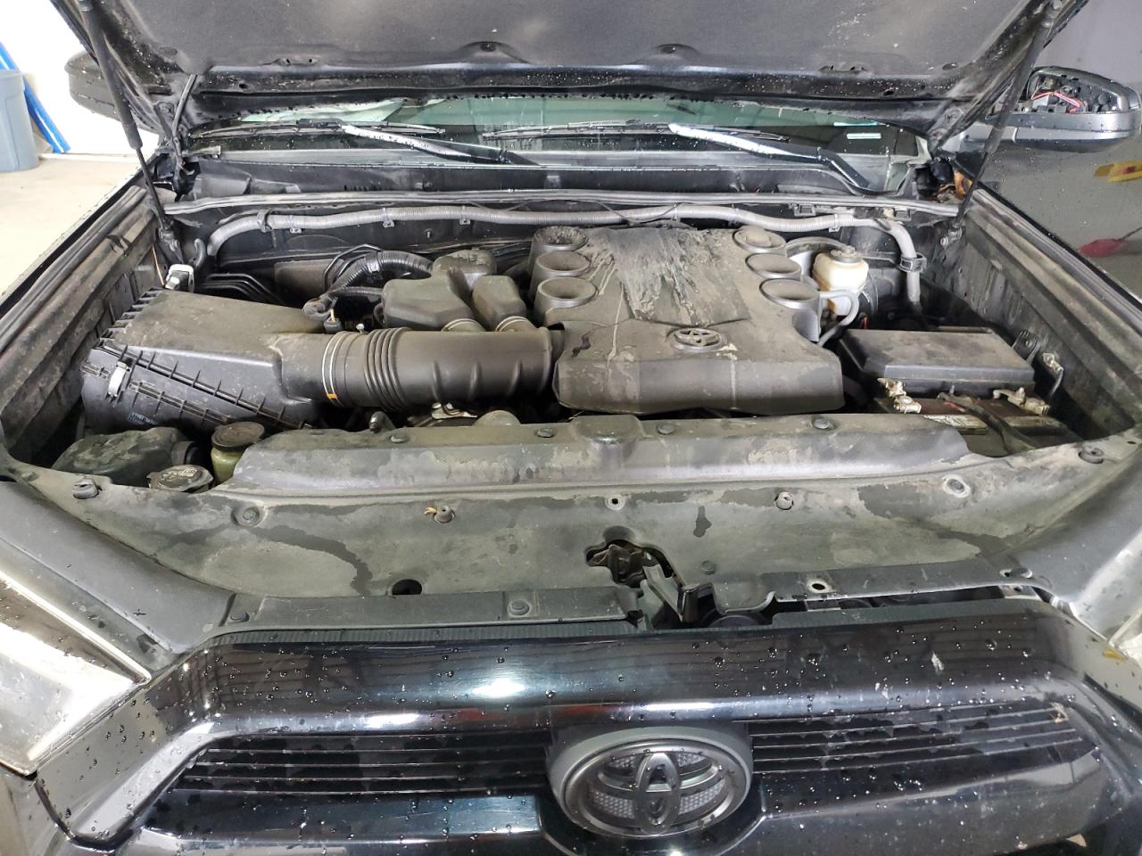 2018 Toyota 4Runner Sr5 VIN: JTEZU5JR0J5186743 Lot: 61152895