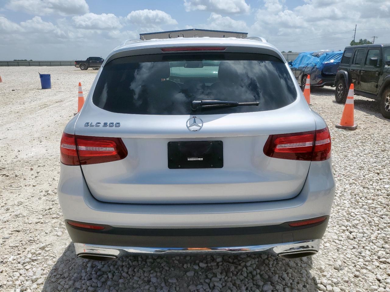 2017 Mercedes-Benz Glc 300 VIN: WDC0G4JB8HF233405 Lot: 61388265