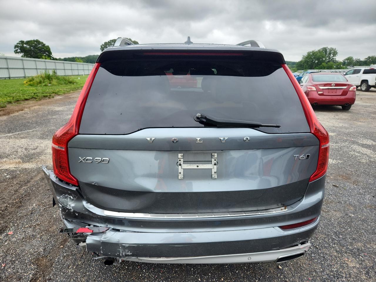 2017 Volvo Xc90 T6 VIN: YV4A22PK4H1167076 Lot: 62409575