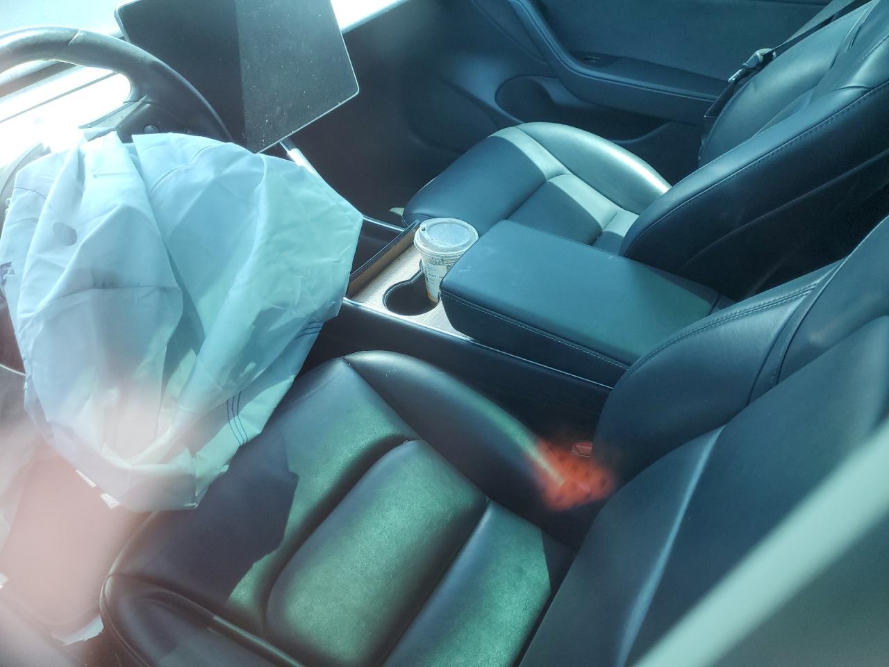 2019 Tesla Model 3 VIN: 5YJ3E1EB0KF388107 Lot: 61071215