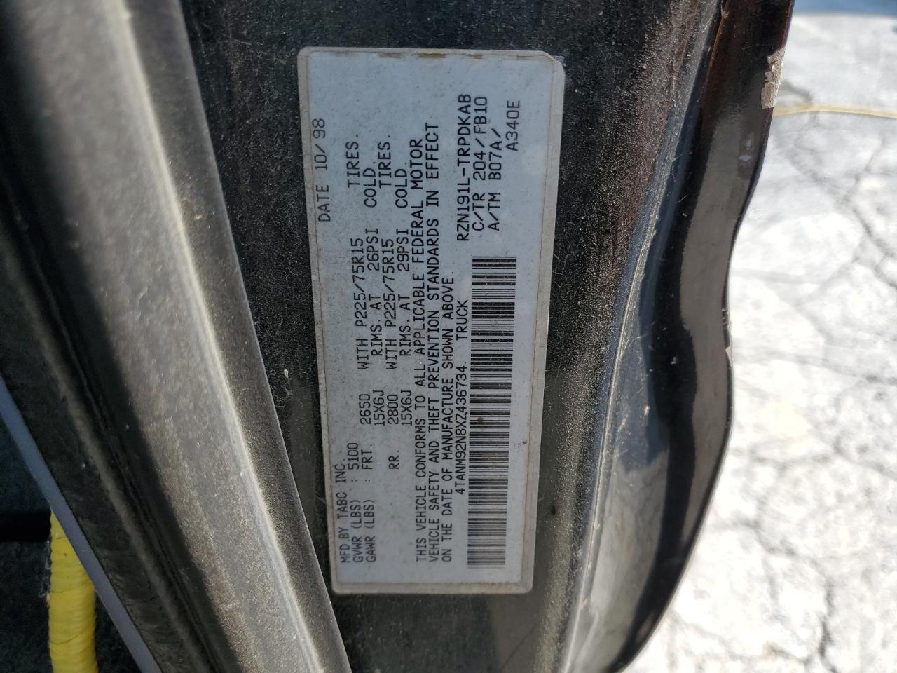 1999 Toyota Tacoma Prerunner VIN: 4TANM92N8XZ436734 Lot: 60729645