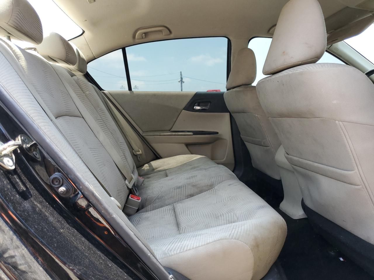 1hgcr2f30ha215109 1HGCR2F30HA215109 2017 Honda Accord Lx