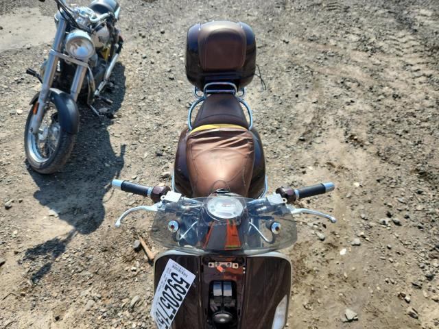 2012 VESPA GTS 300 SUPER  