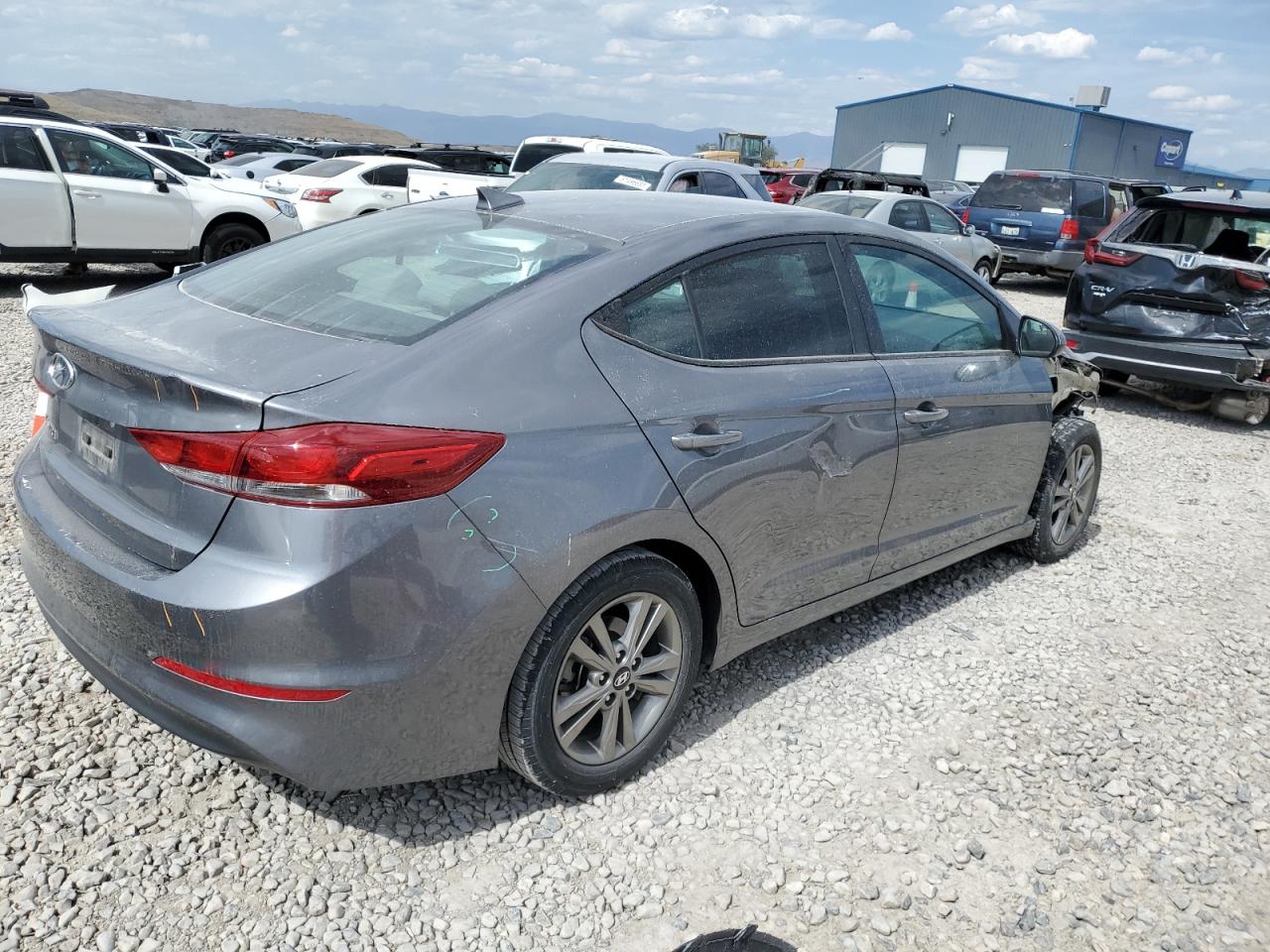 HYUNDAI ELANTRA 2018 VIN 5NPD84LF9JH366013 фото 3
