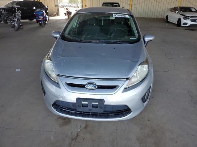  FORD FIESTA 2013 Silver