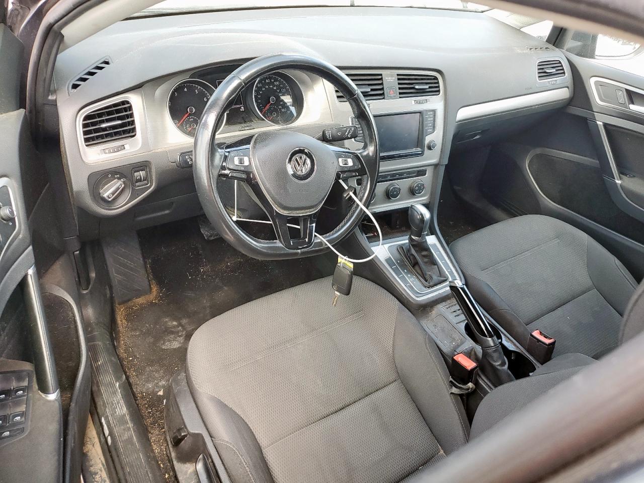2017 Volkswagen Golf Sportwagen S VIN: 3VWC17AU3HM501765 Lot: 61273955