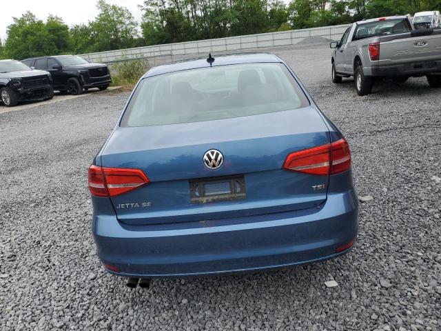 Sedans VOLKSWAGEN JETTA 2015 Granatowy