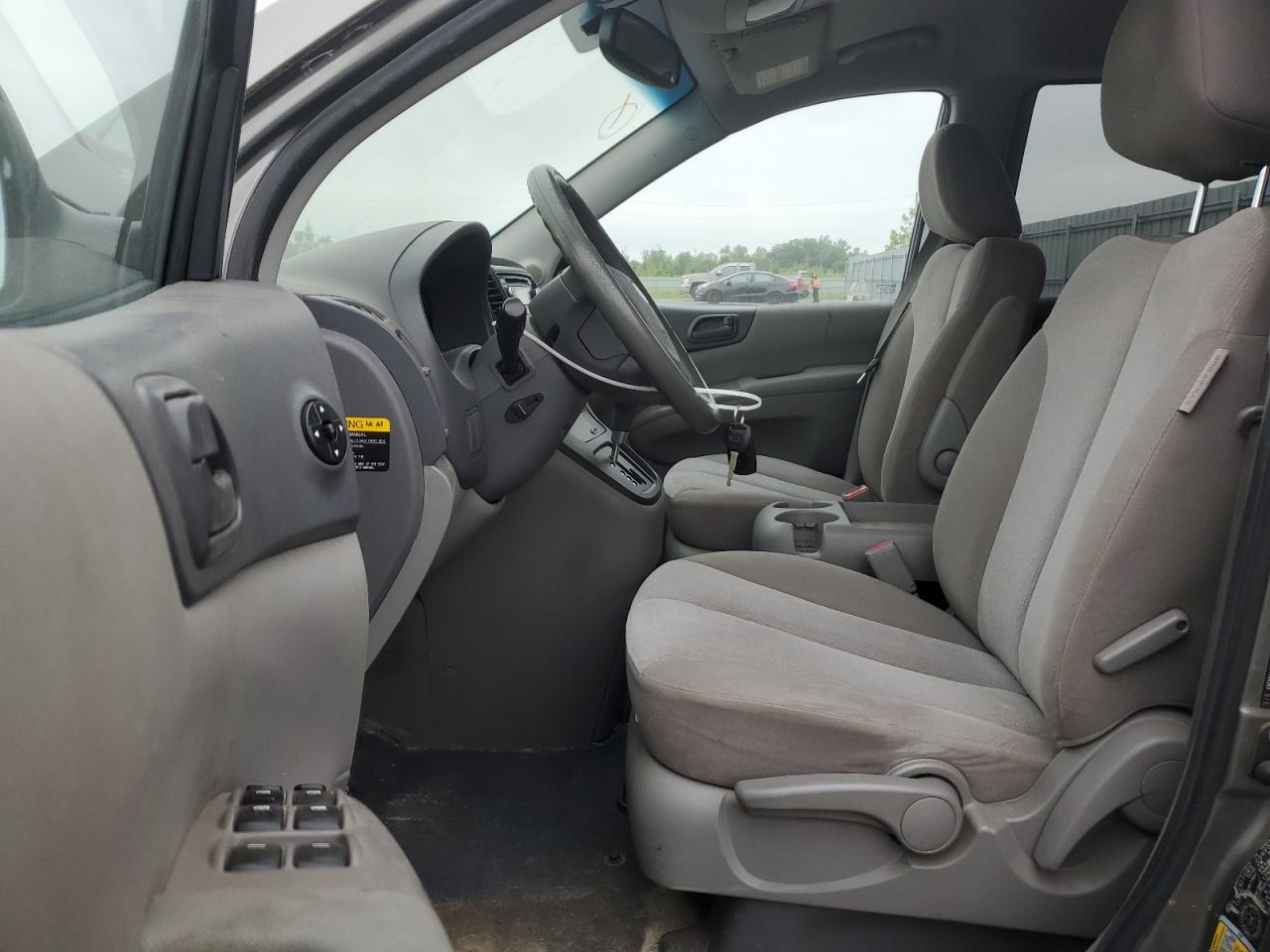2011 Kia Sedona Lx VIN: KNDMG4C72B6409338 Lot: 61506125