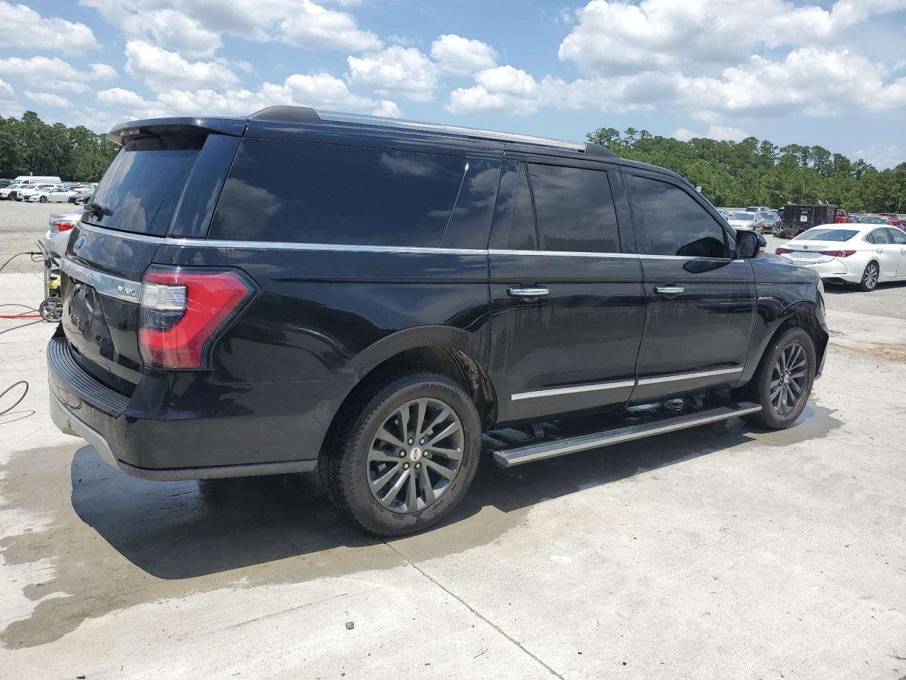 FORD EXPEDITION 2020 VIN 1FMJK1KT0LEA10963 photo 3