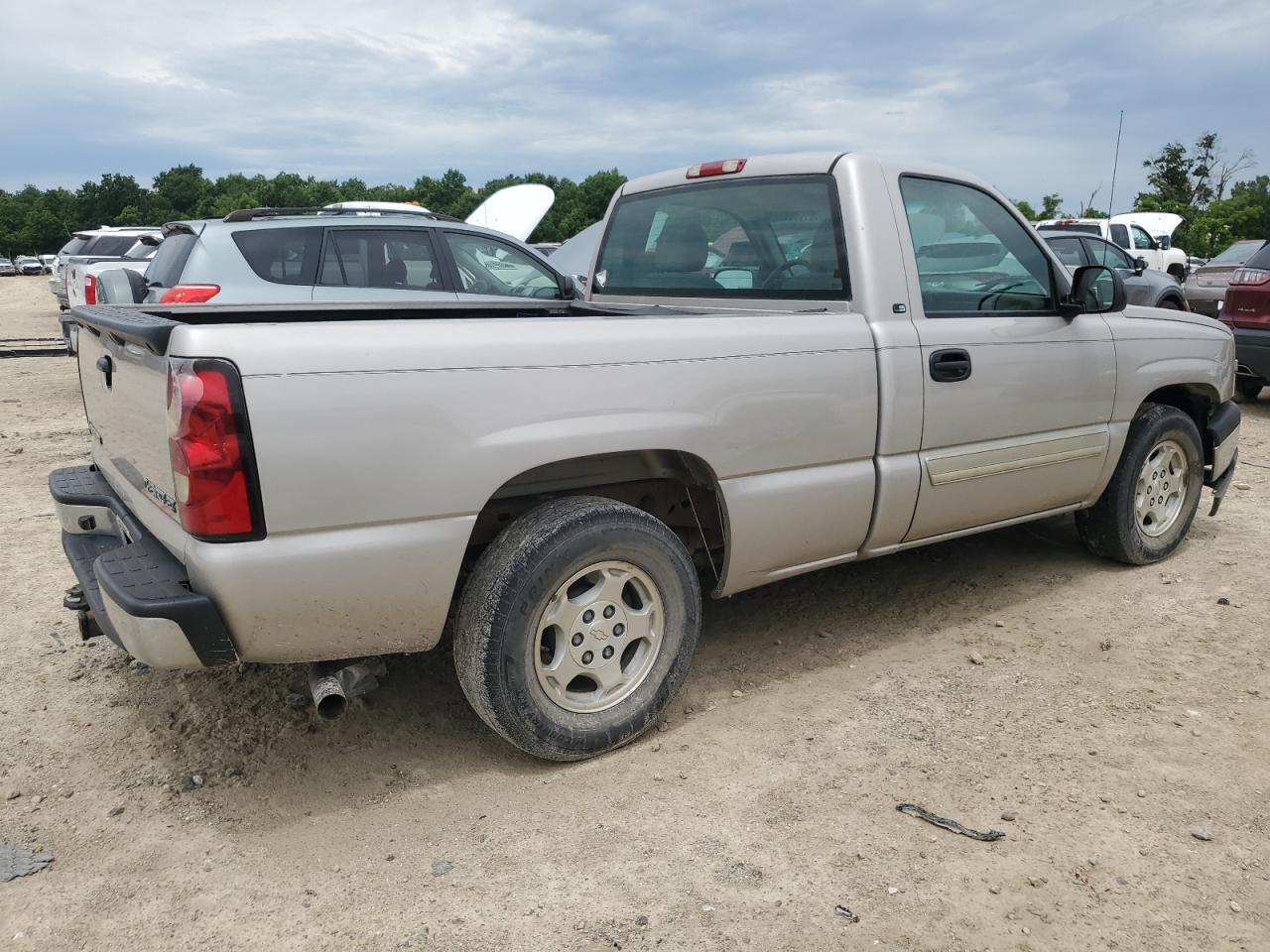 2004 Chevrolet Silverado C1500 VIN: 1GCEC14T94Z258185 Lot: 62739925