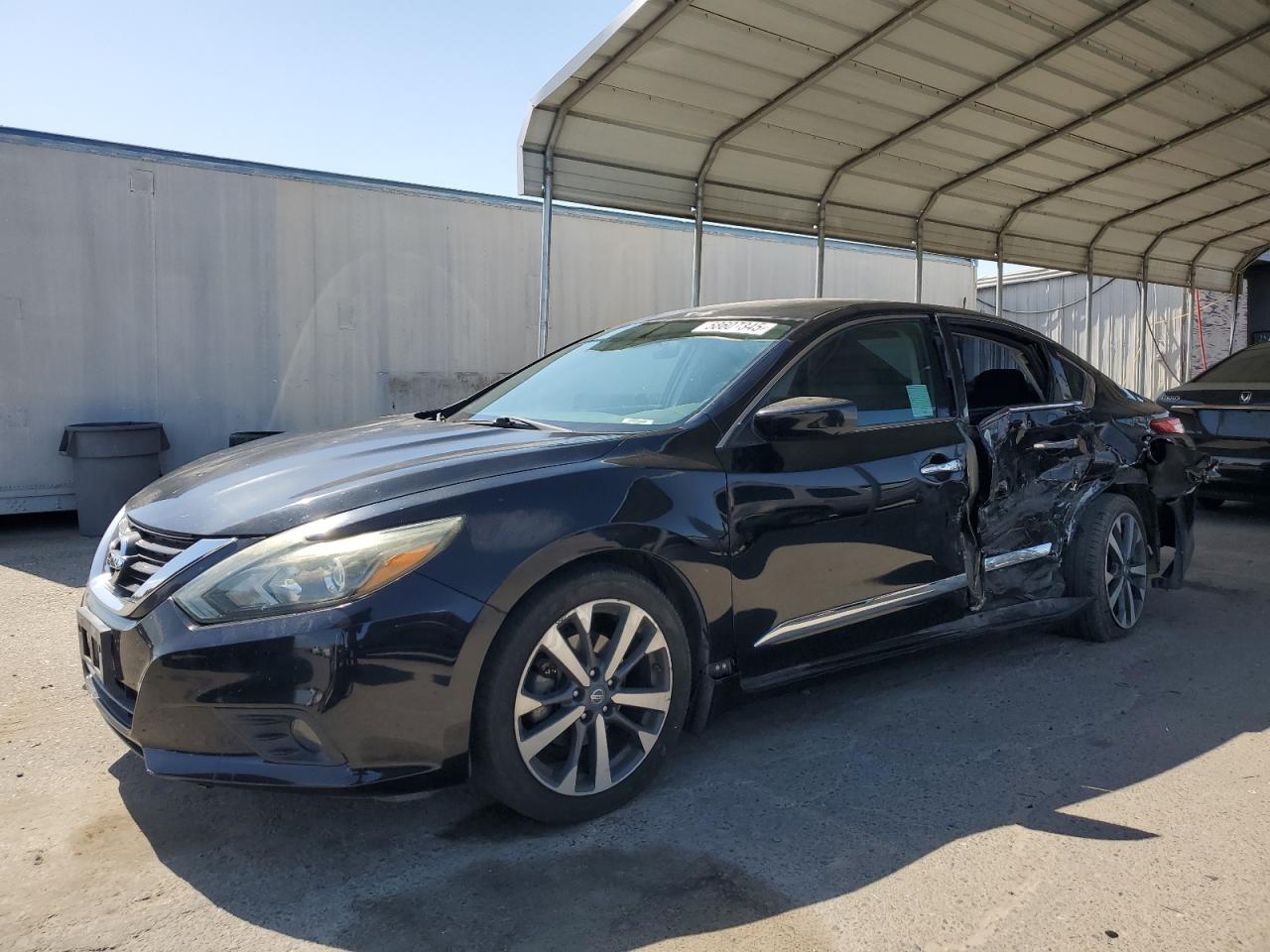 2016 Nissan Altima 2.5 for Sale in Fresno, CA - Side