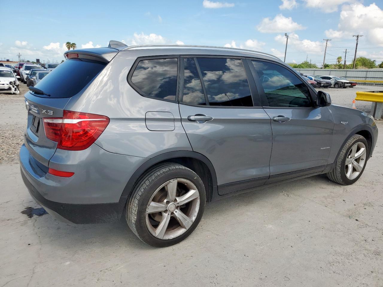 BMW X3 2017 VIN 5UXWZ7C39H0V89204 zdjęcie 3