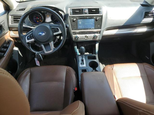  SUBARU OUTBACK 2017 Green