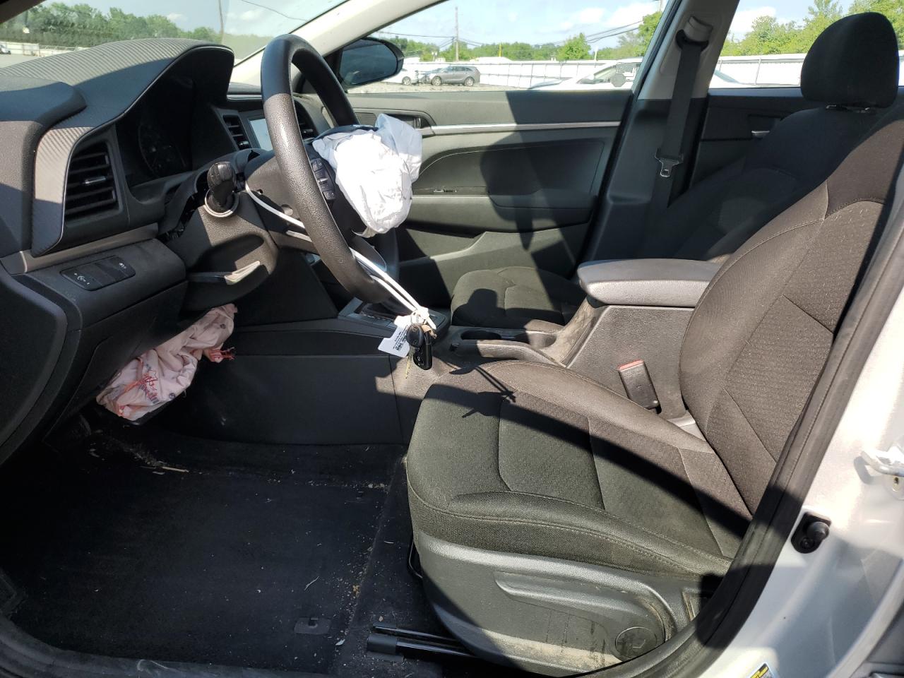 2019 Hyundai Elantra Se VIN: 5NPD74LF0KH462407 Lot: 60340805