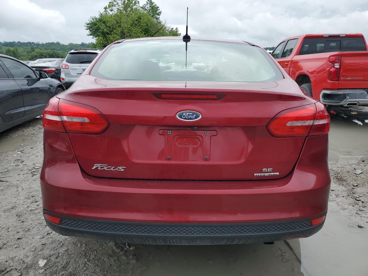 2016 Ford Focus Se VIN: 1FADP3F2XGL397688 Lot: 60301675