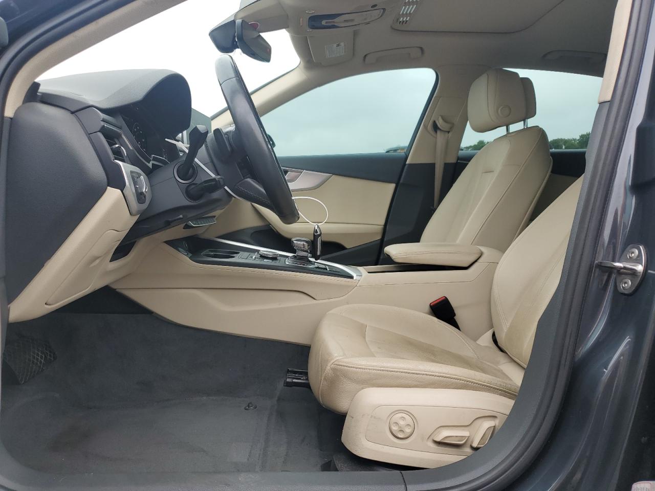 2018 Audi A4 Premium VIN: WAUKMAF47JN019661 Lot: 61383325