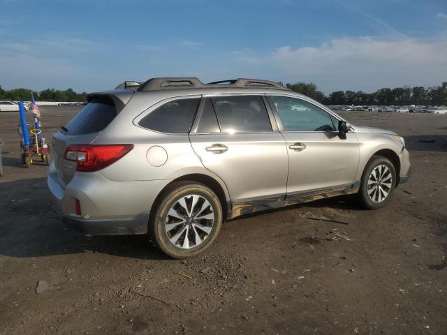  SUBARU OUTBACK 2017 Золотой