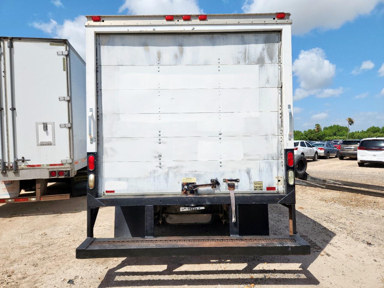 2010 Ford Econoline E450 Super Duty Cutaway Van VIN: 1FDXE4FS1ADA96307 Lot: 61251015