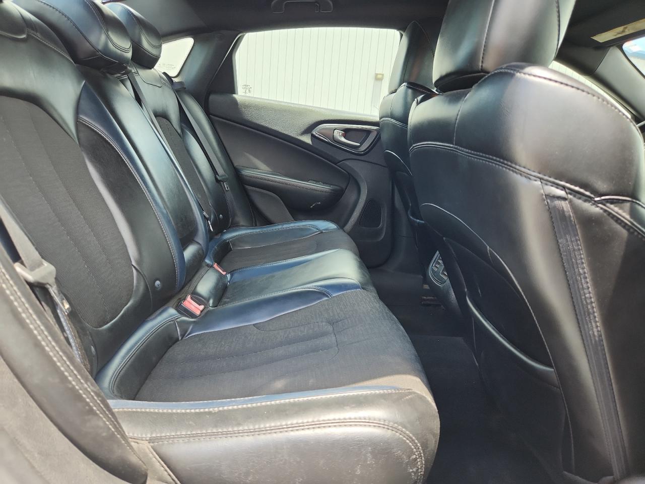 2016 Chrysler 200 S VIN: 1C3CCCBG5GN108826 Lot: 62109545