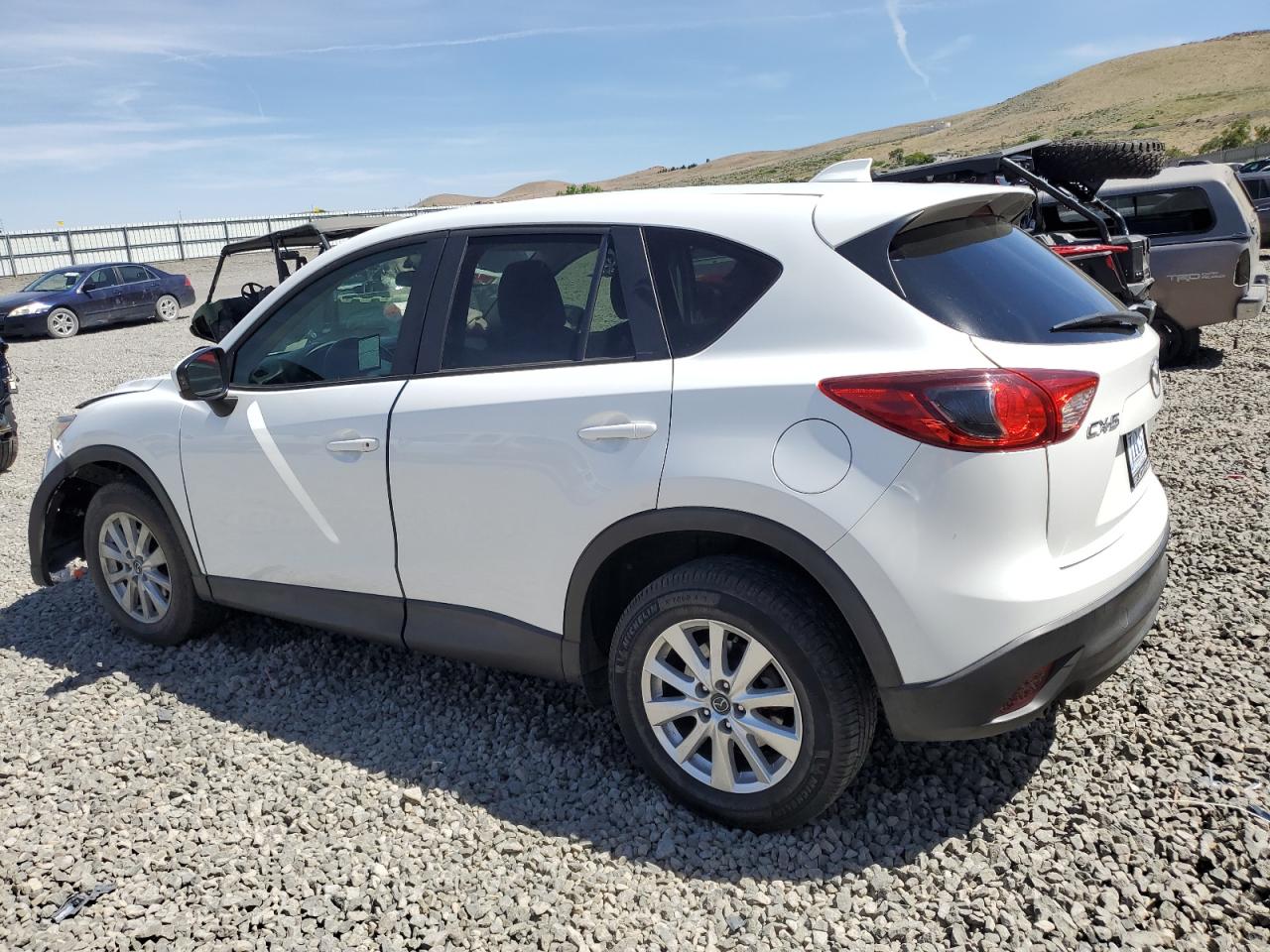 MAZDA CX-5 2014 VIN JM3KE2CY3E0362944 photo 2