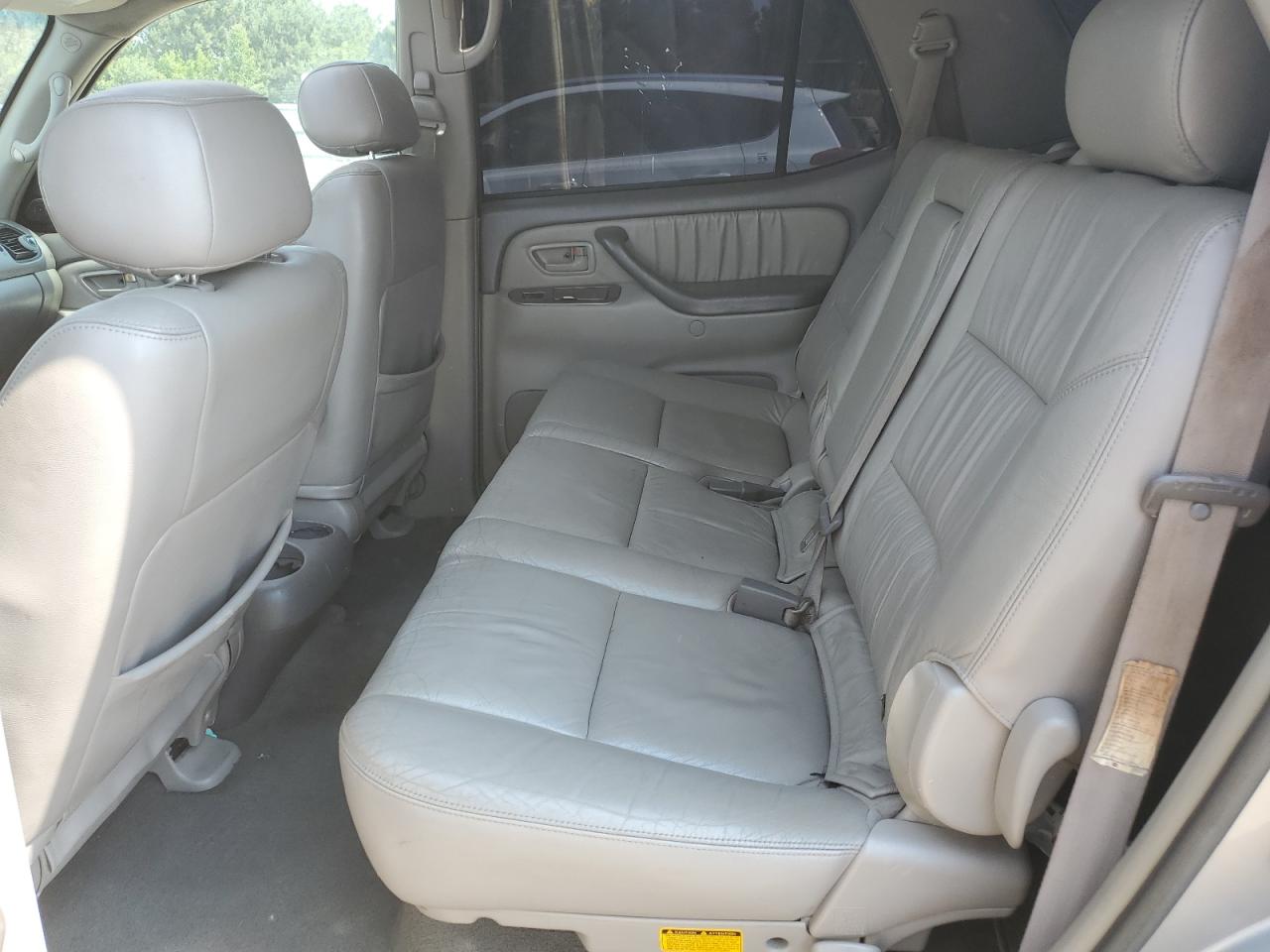 2004 Toyota Sequoia Limited VIN: 5TDBT48A44S210785 Lot: 59981865