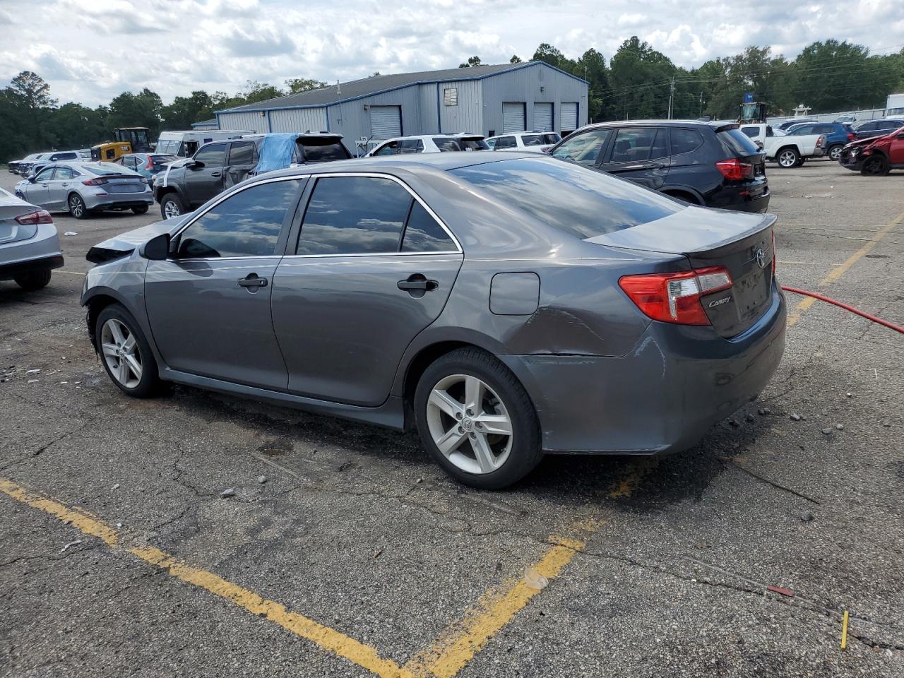 4t1bf1fk6du259463 4T1BF1FK6DU259463 2013 Toyota Camry L