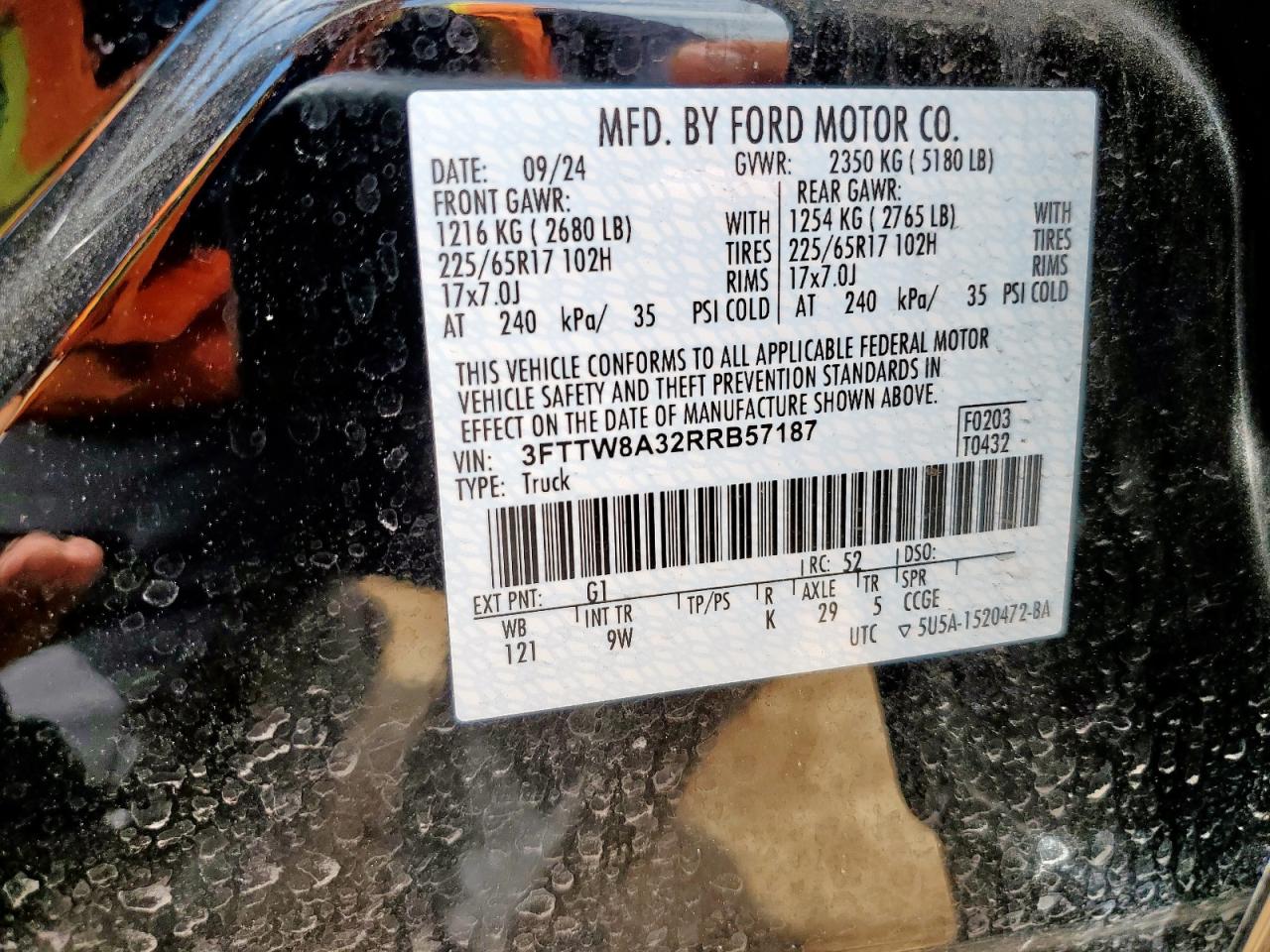 2024 Ford Maverick Xl VIN: 3FTTW8A32RRB57187 Lot: 60548925