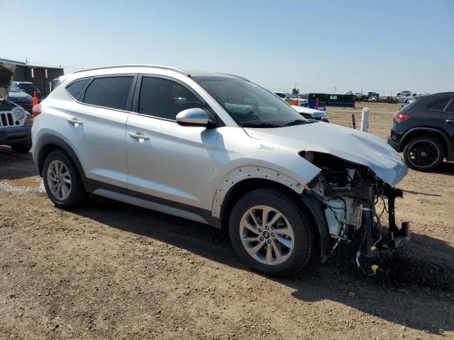  HYUNDAI TUCSON 2018 Srebrny