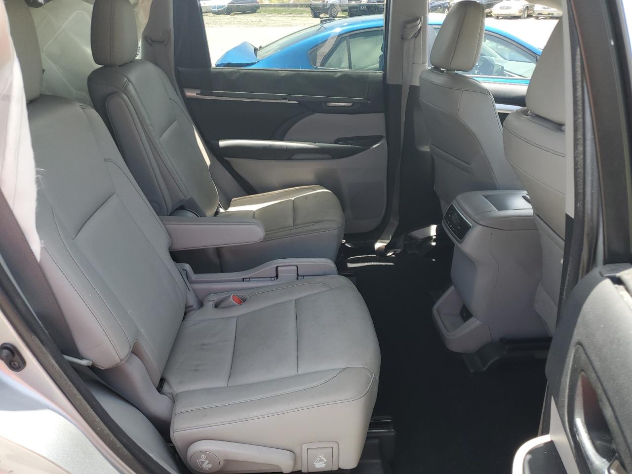 2017 Toyota Highlander Se VIN: 5TDKZRFH9HS517726 Lot: 62833065