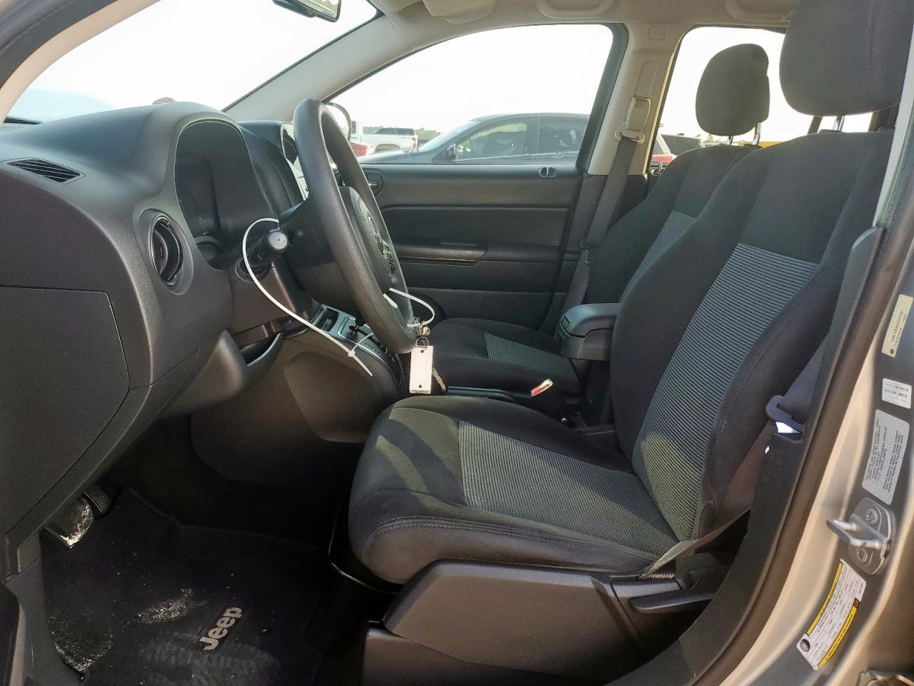 2016 Jeep Compass Sport VIN: 1C4NJCBA8GD612301 Lot: 60508775